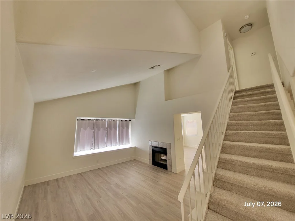 3305 Hyannis, Las Vegas, NV 89129