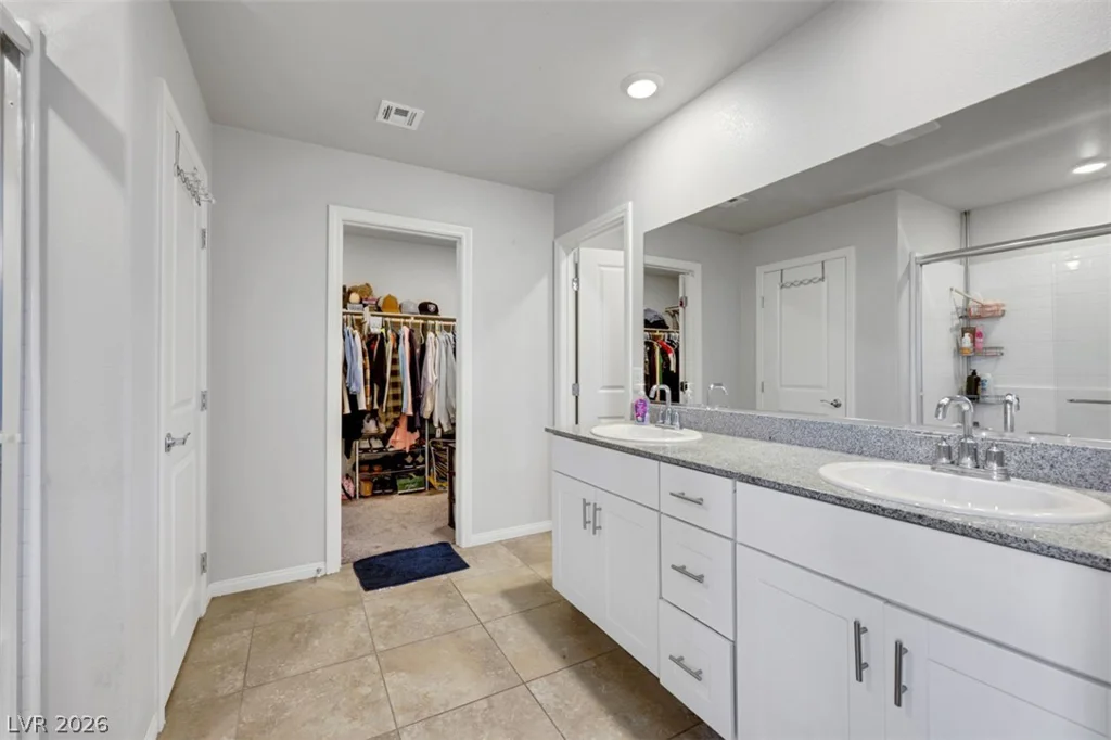 1054 Twincrest, North Las Vegas, NV 89032