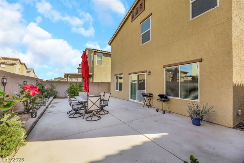 1054 Twincrest, North Las Vegas, NV 89032