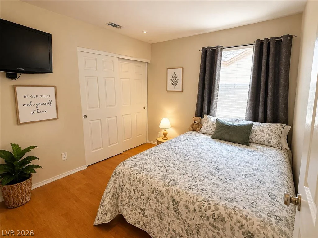 5916 Blush, Las Vegas, NV 89130