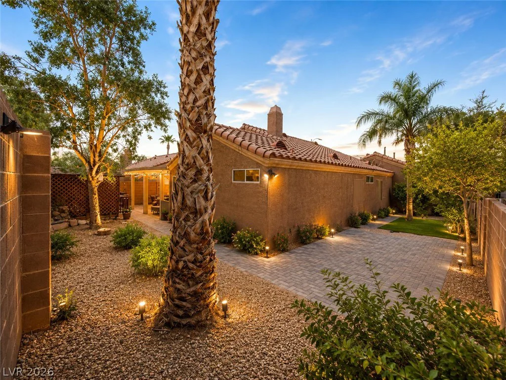 5916 Blush, Las Vegas, NV 89130