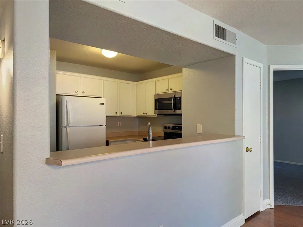 2300 Silverado Ranch, Las Vegas, NV 89183