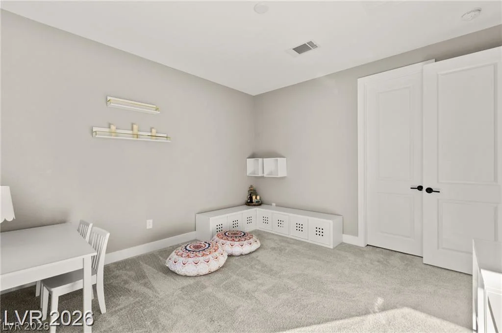 225 Carmel Sky, Las Vegas, NV 89138