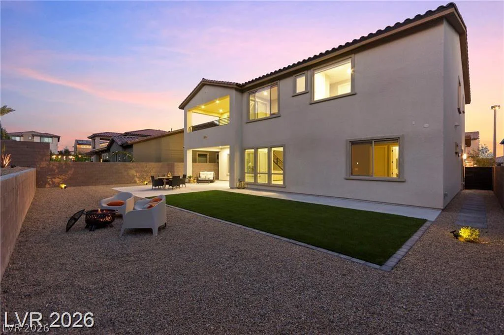 225 Carmel Sky, Las Vegas, NV 89138