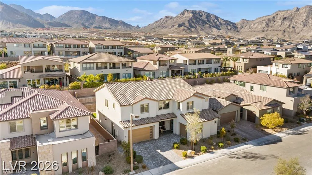 225 Carmel Sky, Las Vegas, NV 89138