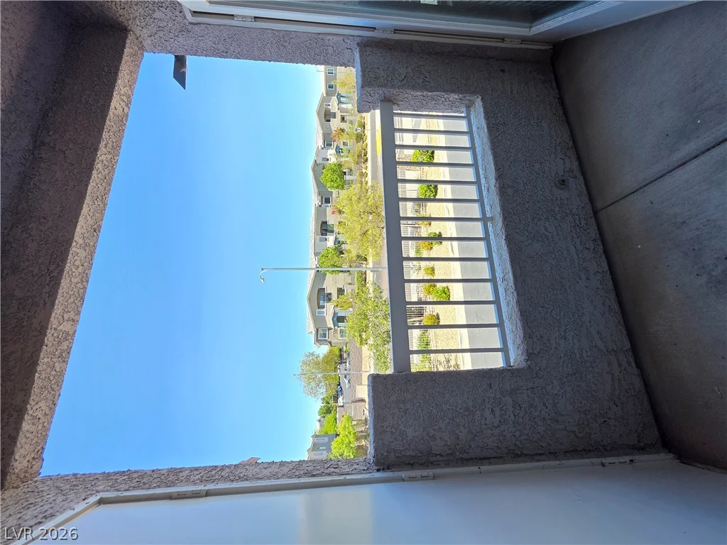 10001 Peace, Las Vegas, NV 89147