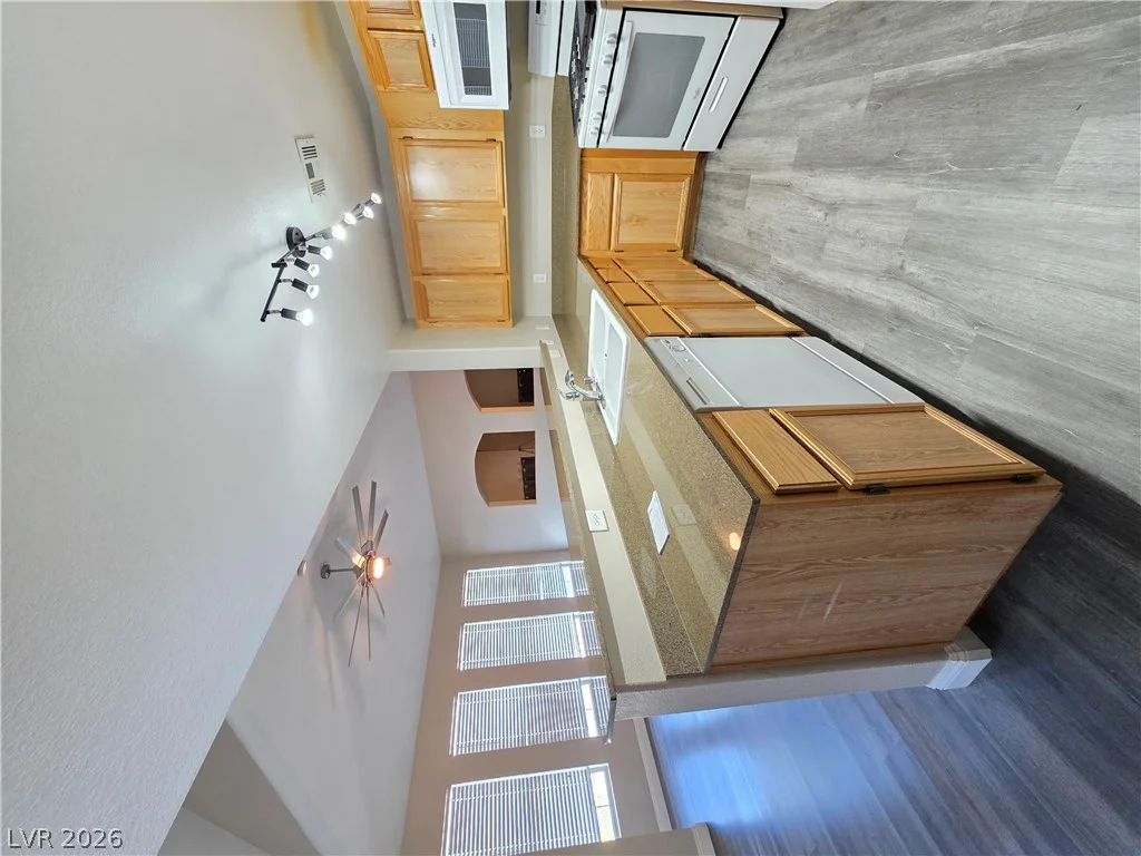 10001 Peace, Las Vegas, NV 89147