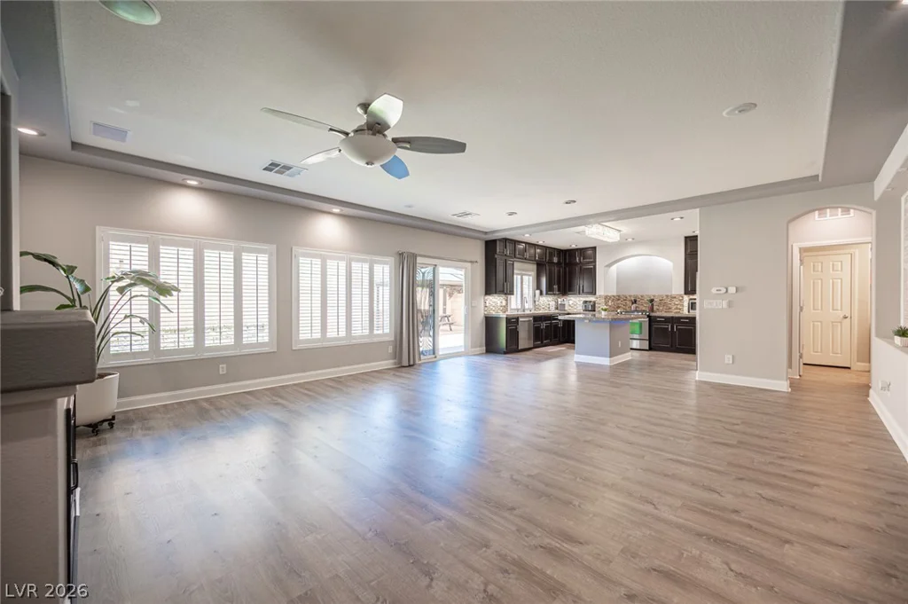 5452 Tartan Hill, Las Vegas, NV 89141
