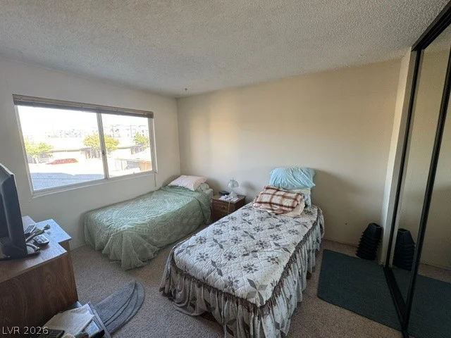 3831 Daisy, Las Vegas, NV 89119
