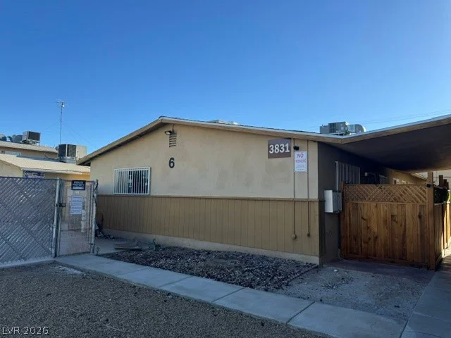 3831 Daisy, Las Vegas, NV 89119
