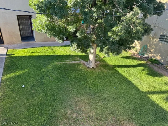 3831 Daisy, Las Vegas, NV 89119