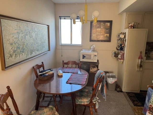 3831 Daisy, Las Vegas, NV 89119