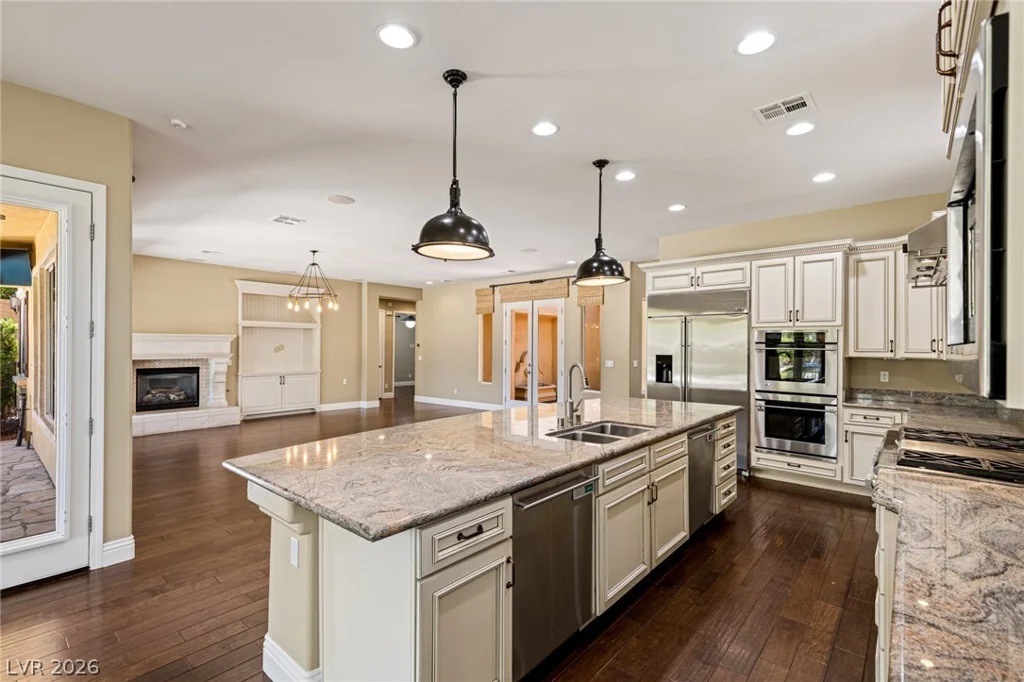 1424 Foothills Village, Henderson, NV 89012
