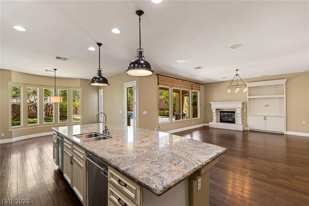1424 Foothills Village, Henderson, NV 89012