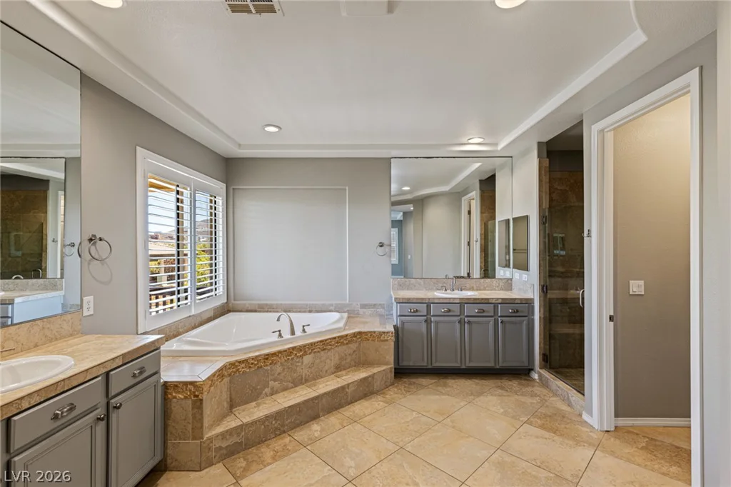 1424 Foothills Village, Henderson, NV 89012