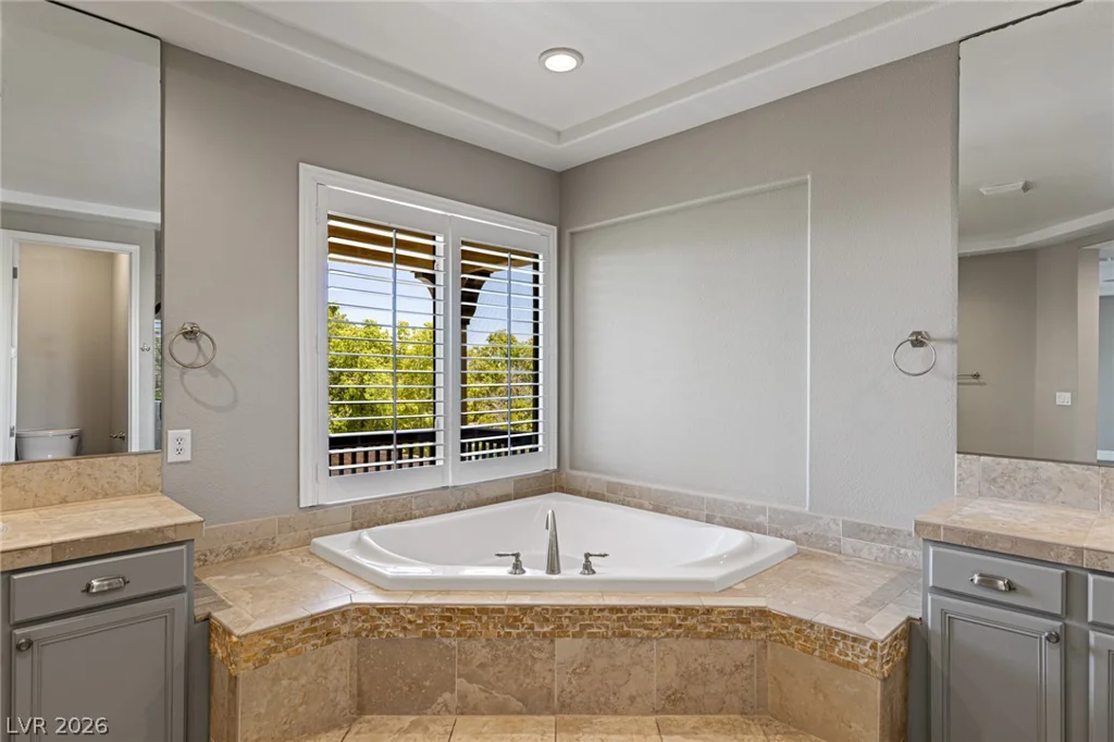 1424 Foothills Village, Henderson, NV 89012