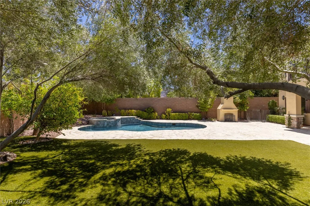 1424 Foothills Village, Henderson, NV 89012