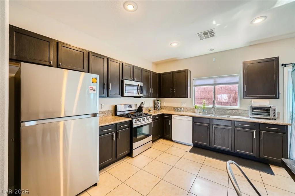 5593 Gold Mint, Las Vegas, NV 89122
