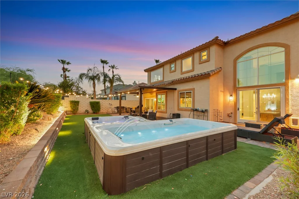 214 Ultra, Henderson, NV 89074