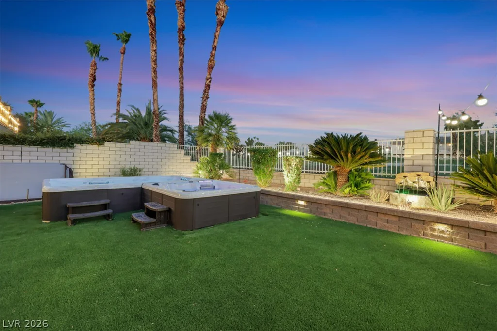 214 Ultra, Henderson, NV 89074