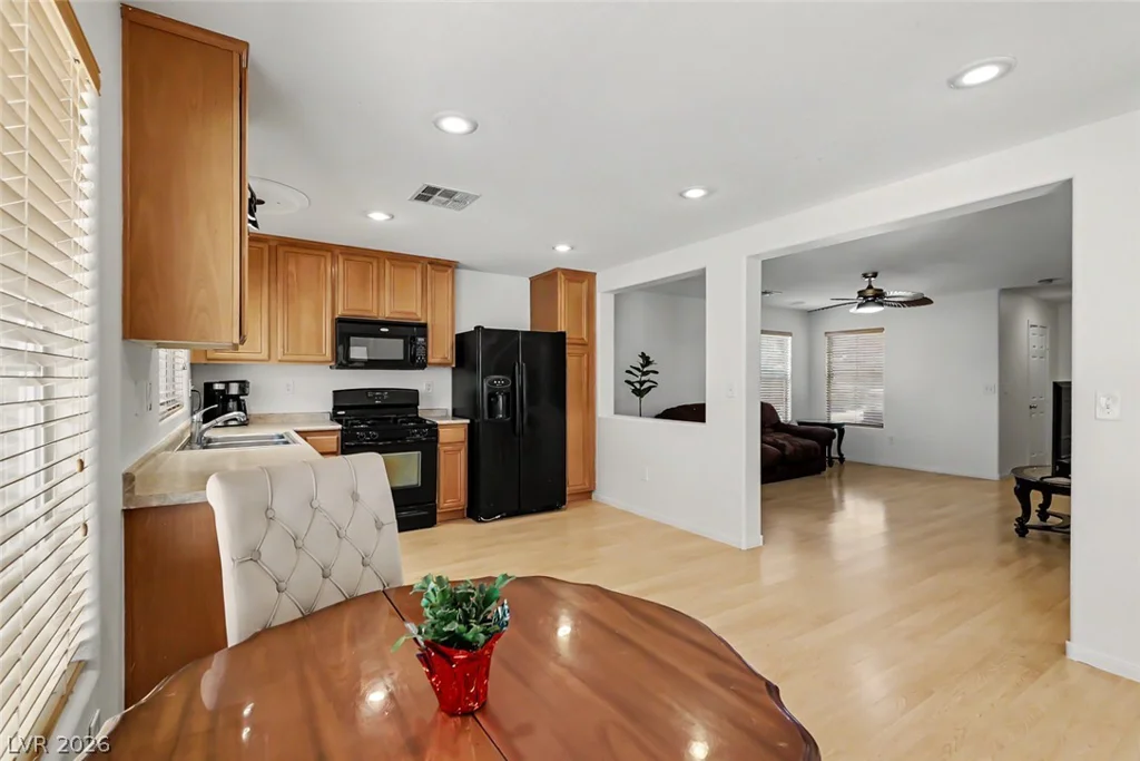 9320 Fort Bayard, Las Vegas, NV 89178