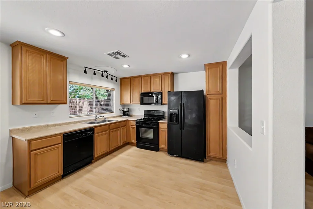 9320 Fort Bayard, Las Vegas, NV 89178