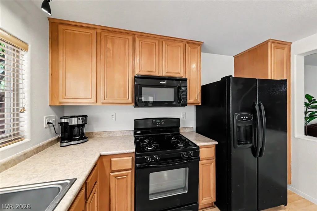 9320 Fort Bayard, Las Vegas, NV 89178
