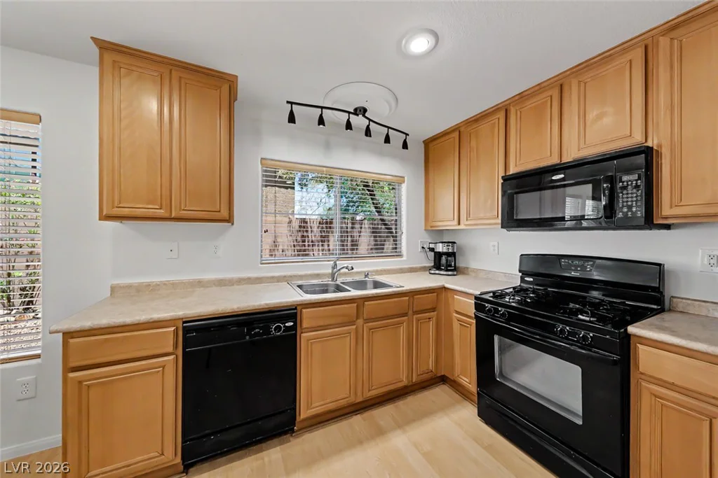 9320 Fort Bayard, Las Vegas, NV 89178