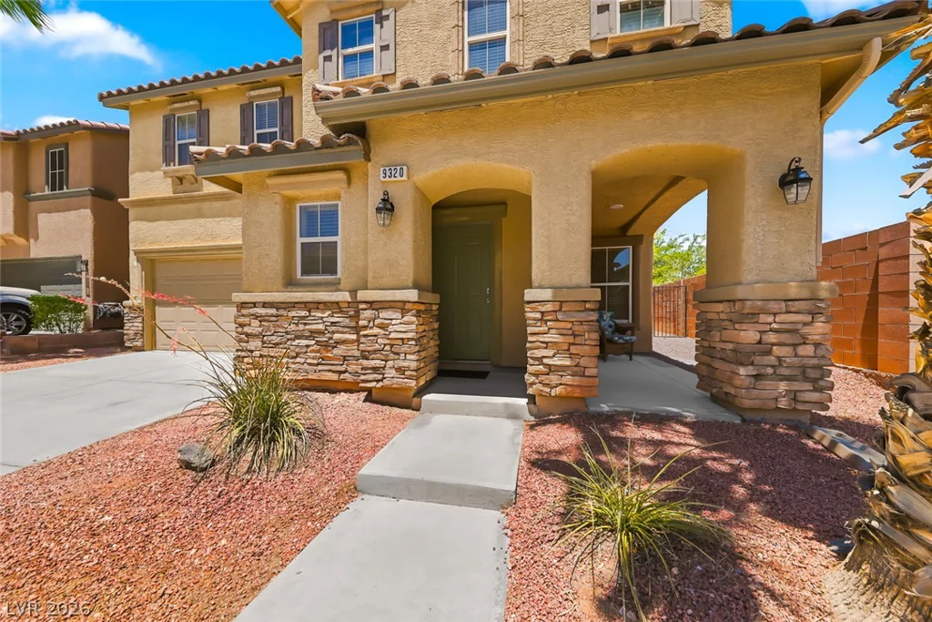 9320 Fort Bayard, Las Vegas, NV 89178