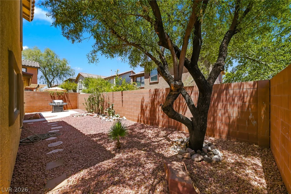 9320 Fort Bayard, Las Vegas, NV 89178