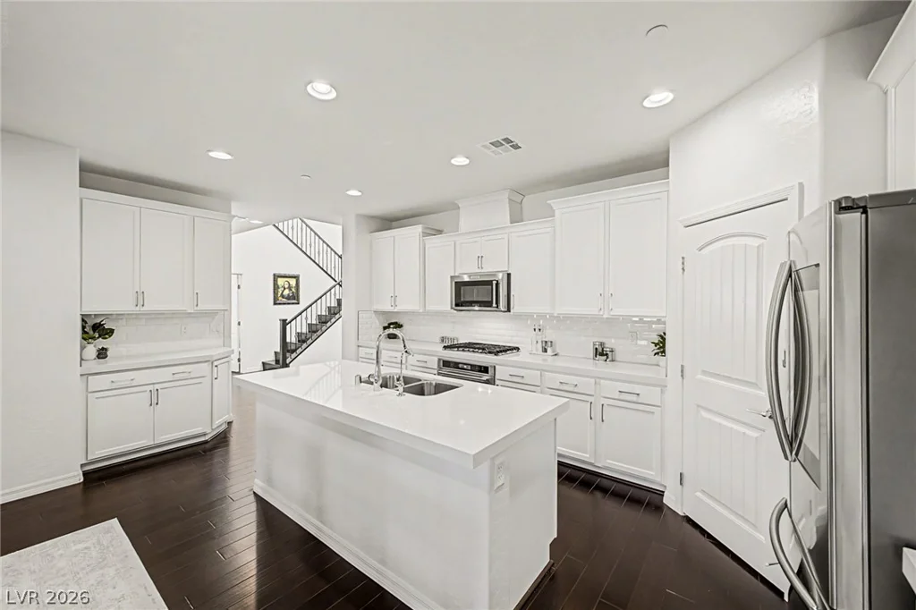 25 Via Corvina, Henderson, NV 89011