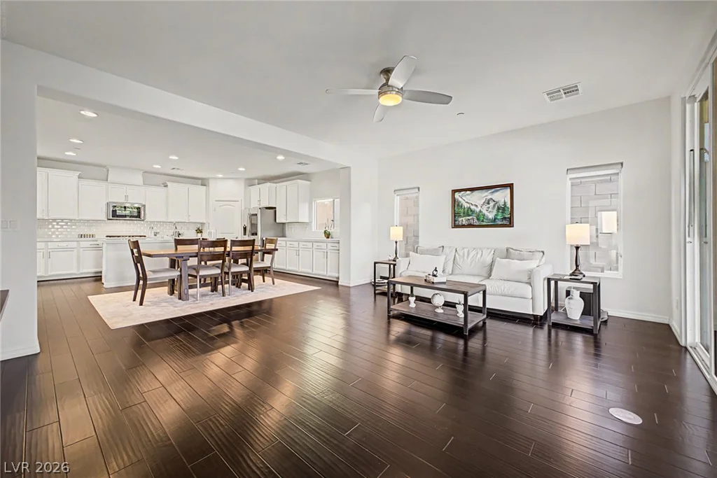 25 Via Corvina, Henderson, NV 89011