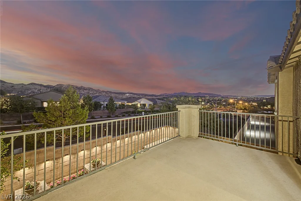 25 Via Corvina, Henderson, NV 89011