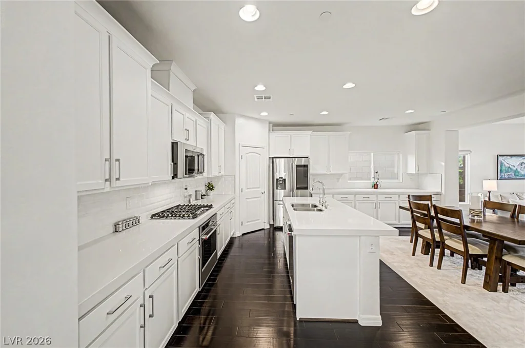 25 Via Corvina, Henderson, NV 89011