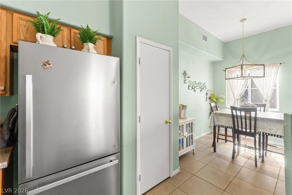 9303 Gilcrease, Las Vegas, NV 89149
