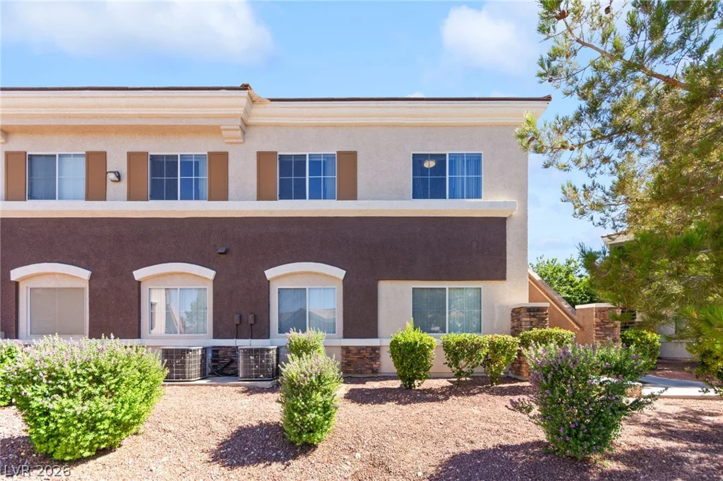 9303 Gilcrease, Las Vegas, NV 89149