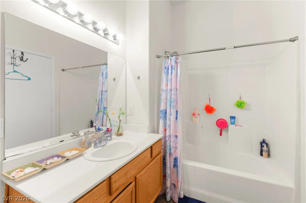 9303 Gilcrease, Las Vegas, NV 89149