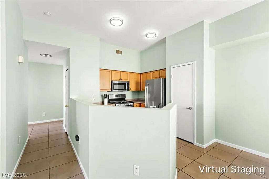 9303 Gilcrease, Las Vegas, NV 89149