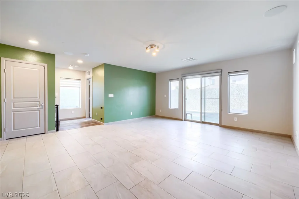 8011 Haywood Estate, Las Vegas, NV 89113