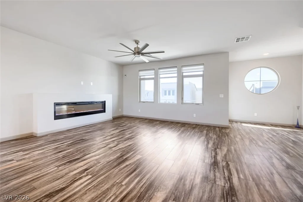 8011 Haywood Estate, Las Vegas, NV 89113