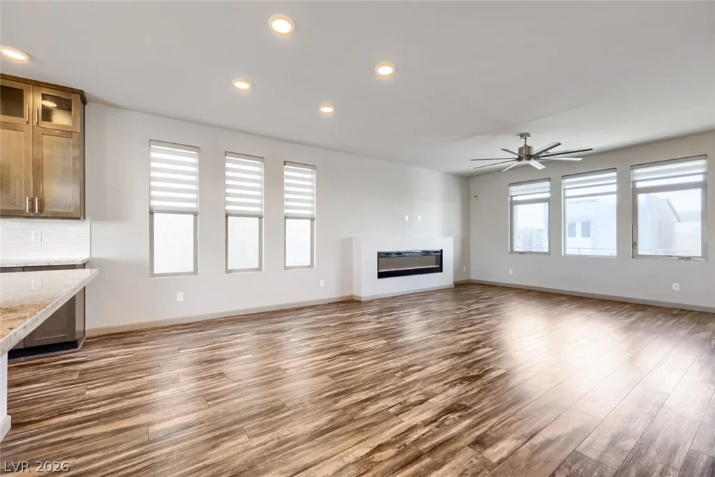 8011 Haywood Estate, Las Vegas, NV 89113