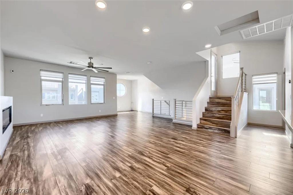 8011 Haywood Estate, Las Vegas, NV 89113