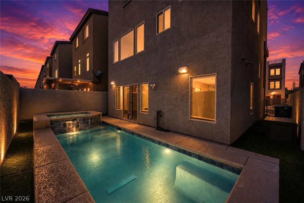 8011 Haywood Estate, Las Vegas, NV 89113