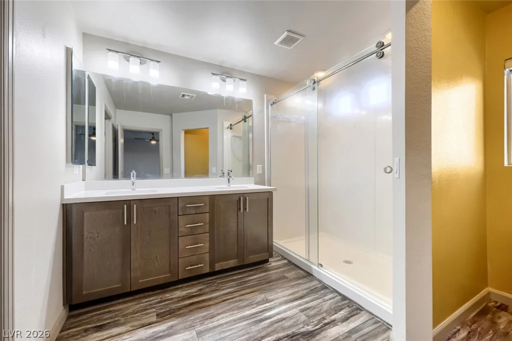8011 Haywood Estate, Las Vegas, NV 89113