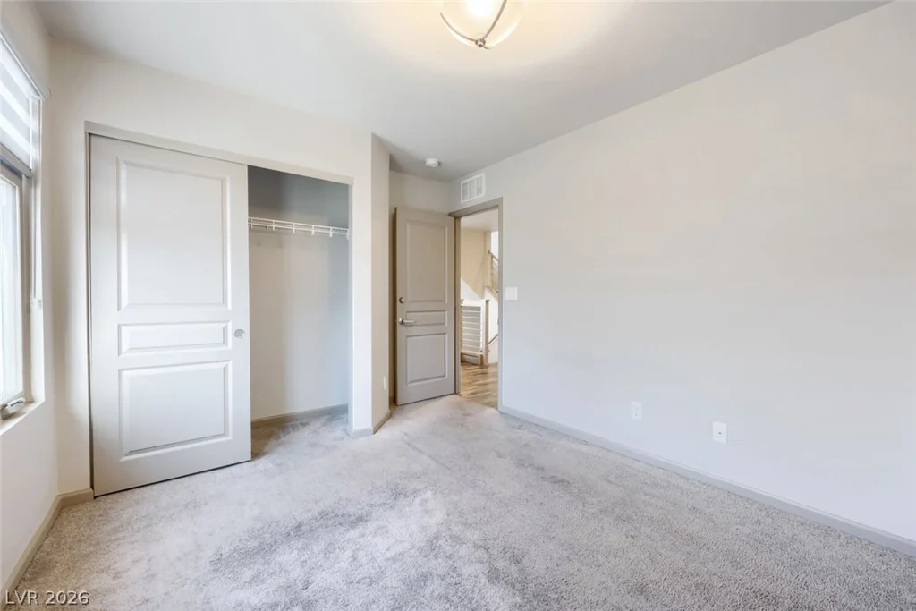 8011 Haywood Estate, Las Vegas, NV 89113