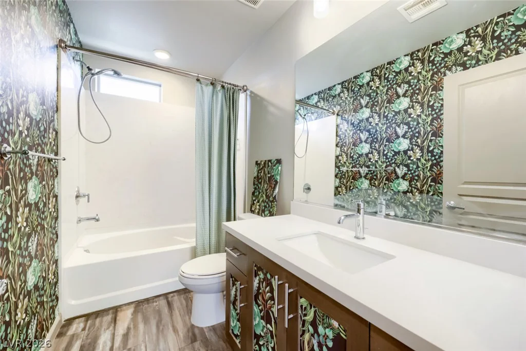 8011 Haywood Estate, Las Vegas, NV 89113