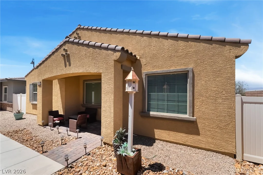 794 Hibiscuss Blossom, Henderson, NV 89011