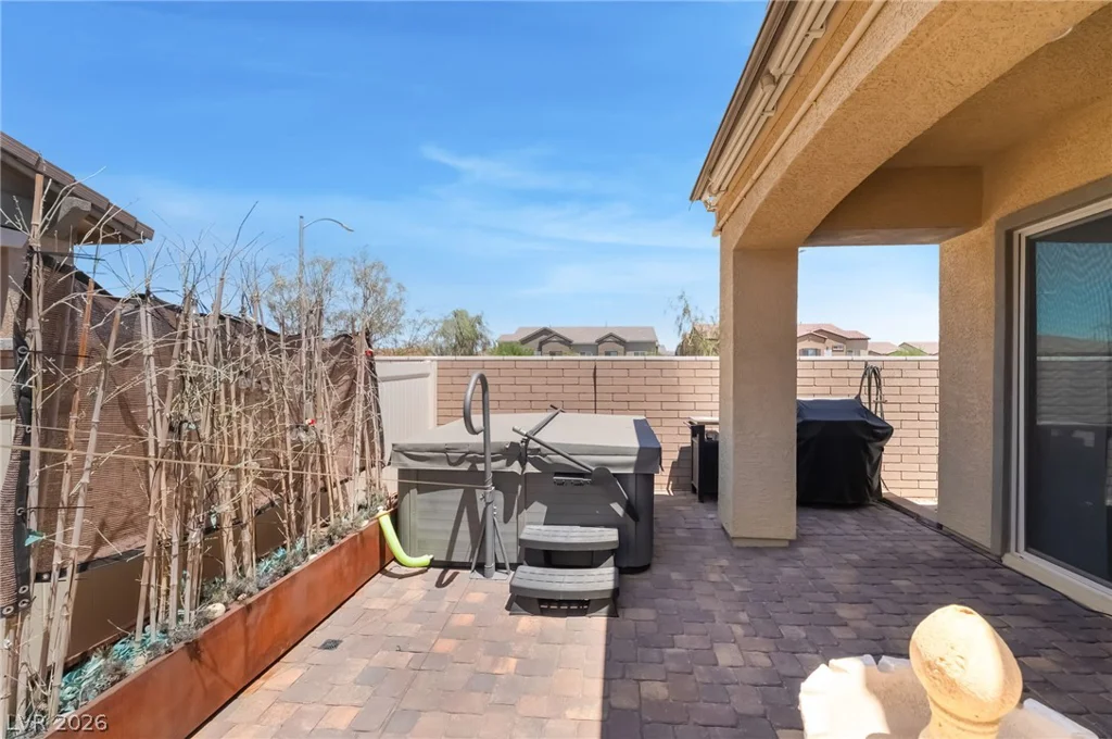 794 Hibiscuss Blossom, Henderson, NV 89011