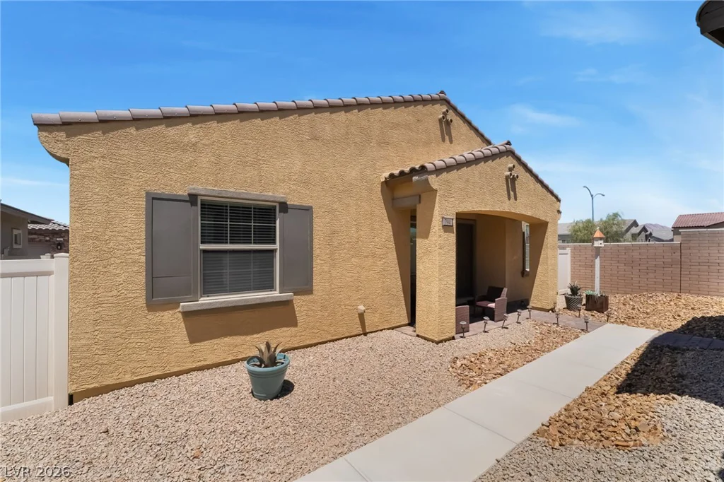 794 Hibiscuss Blossom, Henderson, NV 89011