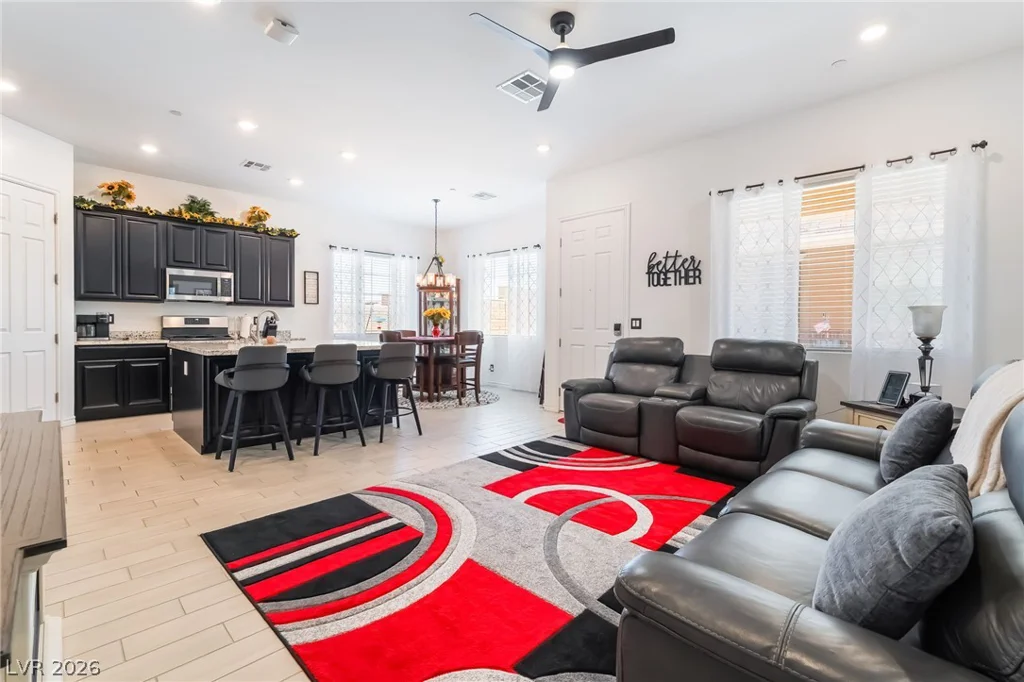 794 Hibiscuss Blossom, Henderson, NV 89011